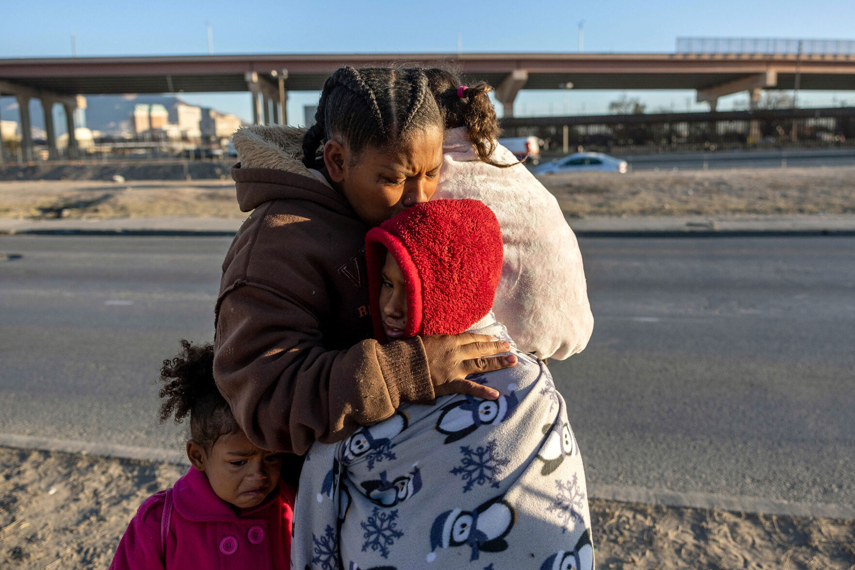 Biden administration wants Supreme Court to allow Trump-era policy restricting migrants to end -- but not for at least a week